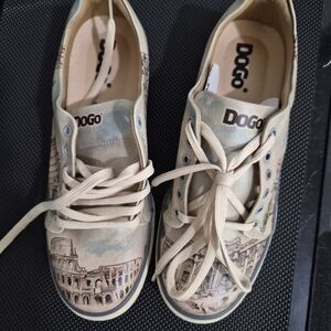 Dogo Vegan Leather Sneakers "All Roads Lead To Rome" Eu 39, Us 8.5